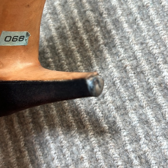 Vintage Chanel Pumps - Picture 11 of 11